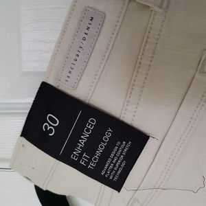 WINTER WHITE SANCTUARY ANKLE SKINNY HIGH RISE